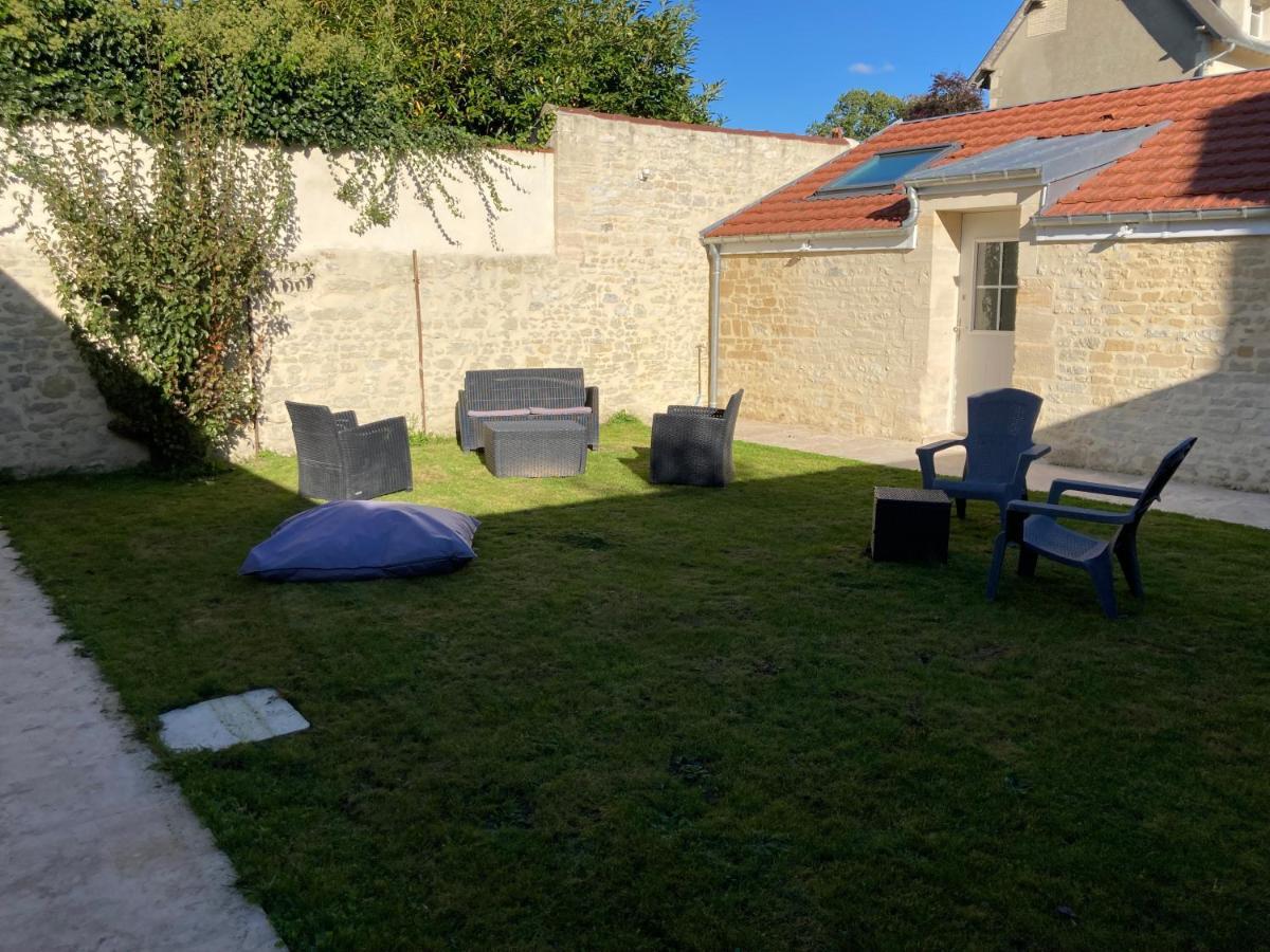 Appart'Hotel Saint Patrice Bayeux Exterior photo