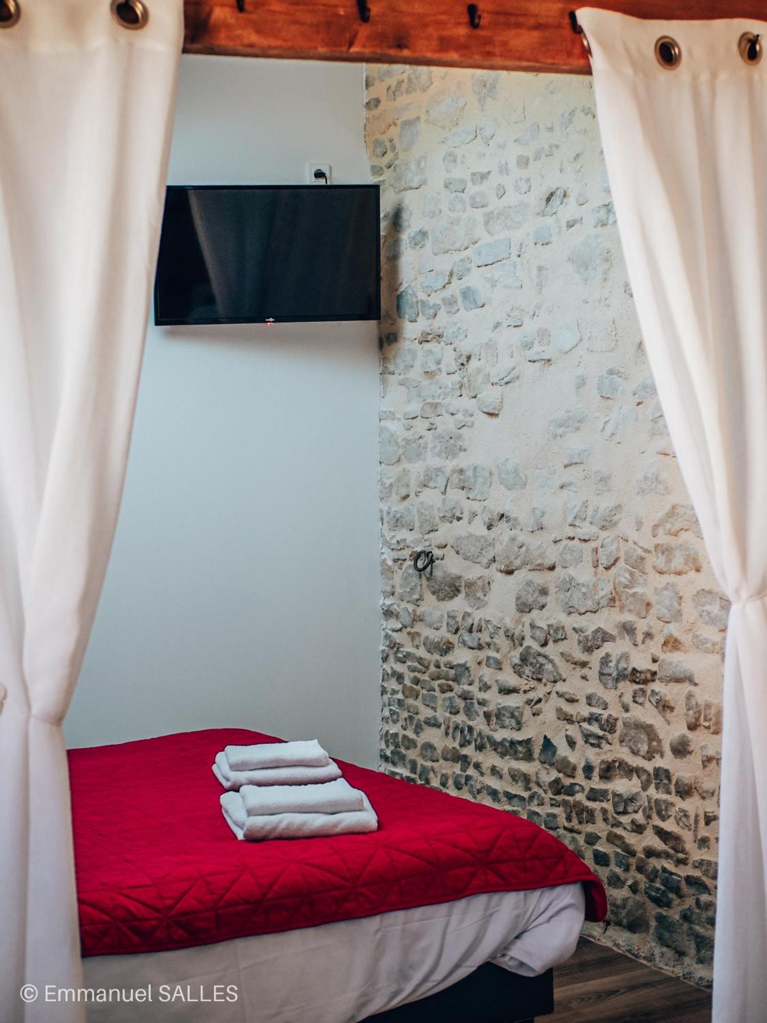 Appart'Hotel Saint Patrice Bayeux Exterior photo
